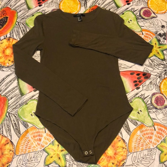Size large bodysuit - Picture 1 of 1